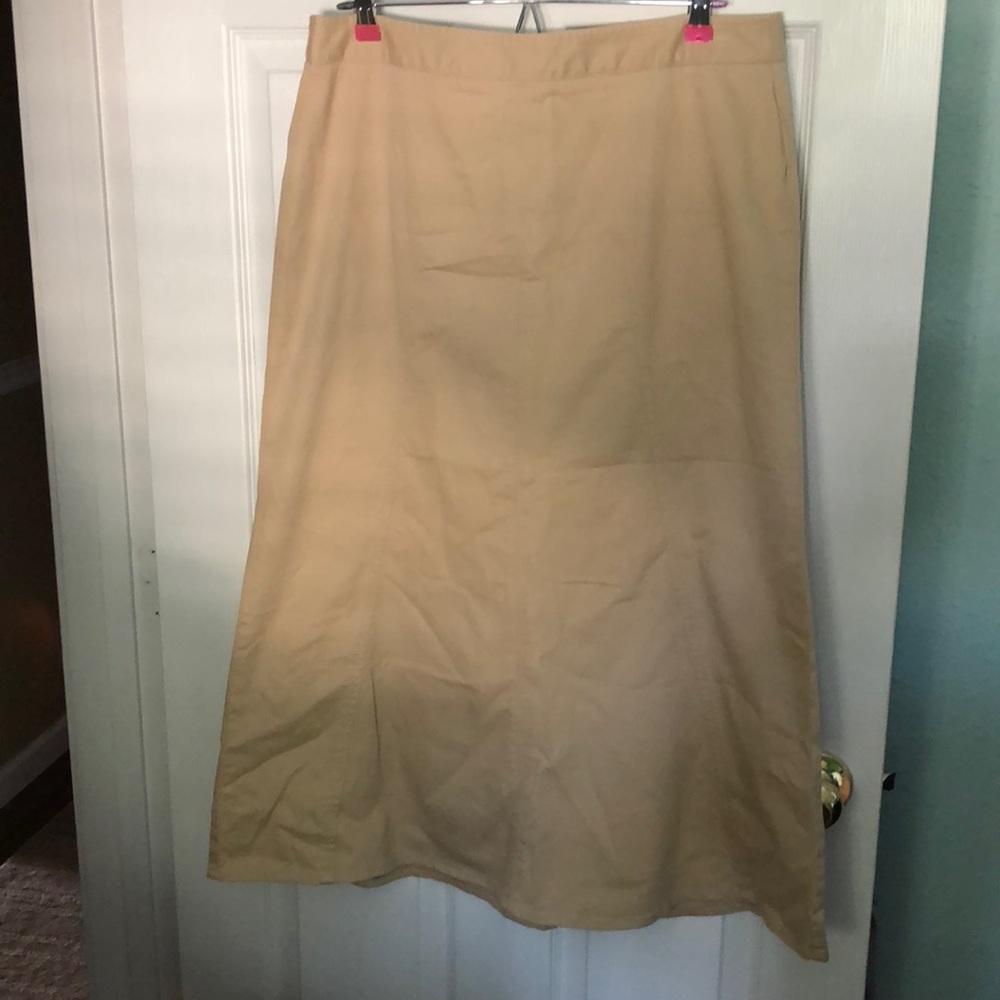 Talbots Ladies Khaki Skirt Size 14